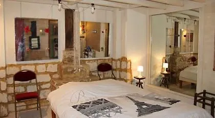 Apartment Bed & Breakfast Charenton