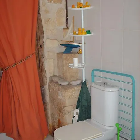 Bed & Breakfast Charenton Apartment